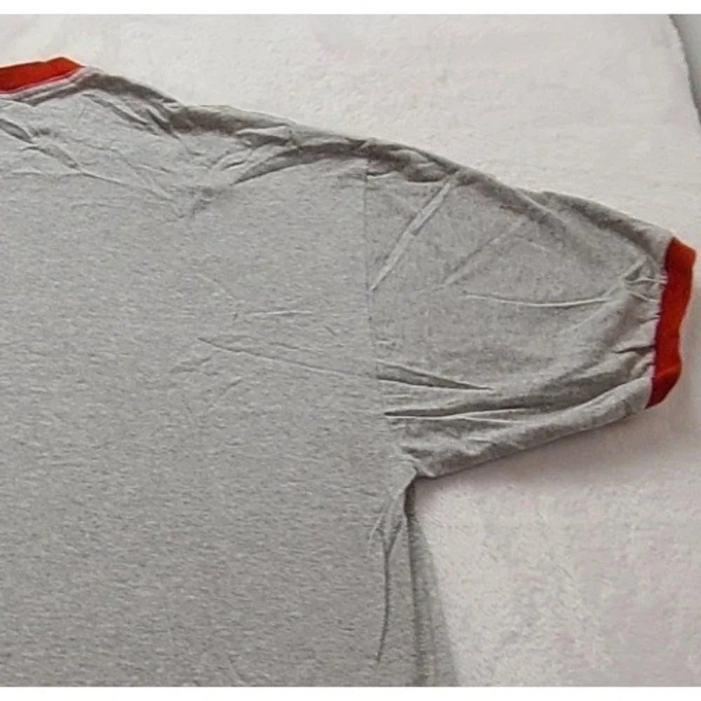 Champs Sports‎ Men's Ringer T-Shirt Gray Red Short Sleeve Crew Neck Athletic Tee